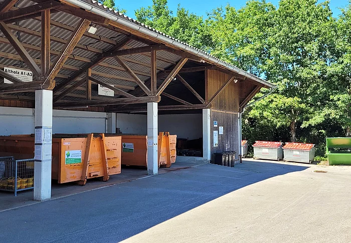 Das Foto zeigt den Wertstoffhof der Gemeinde Eiselfing in Hafenham