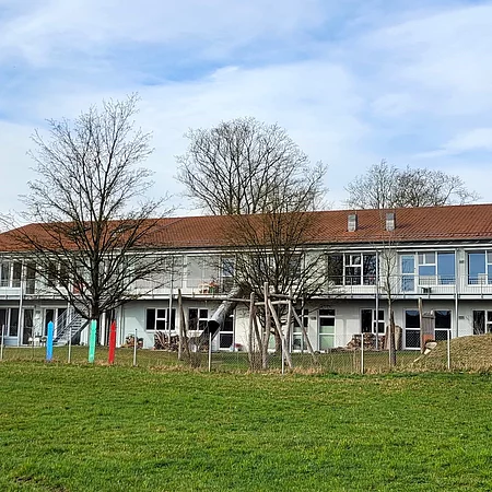 Blick auf das Kinderhaus Sankt Rupert in Eiselfing