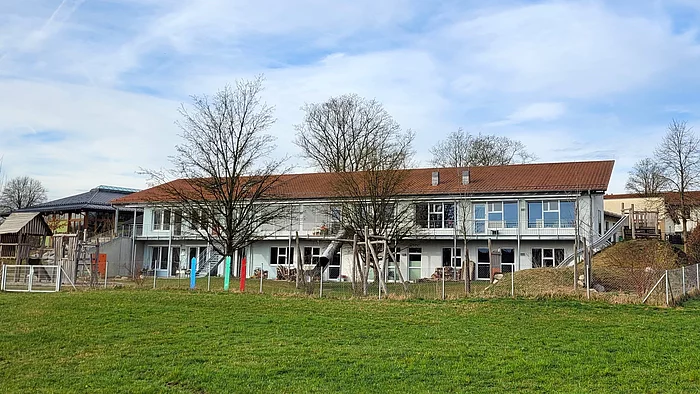 Blick auf das Kinderhaus Sankt Rupert in Eiselfing