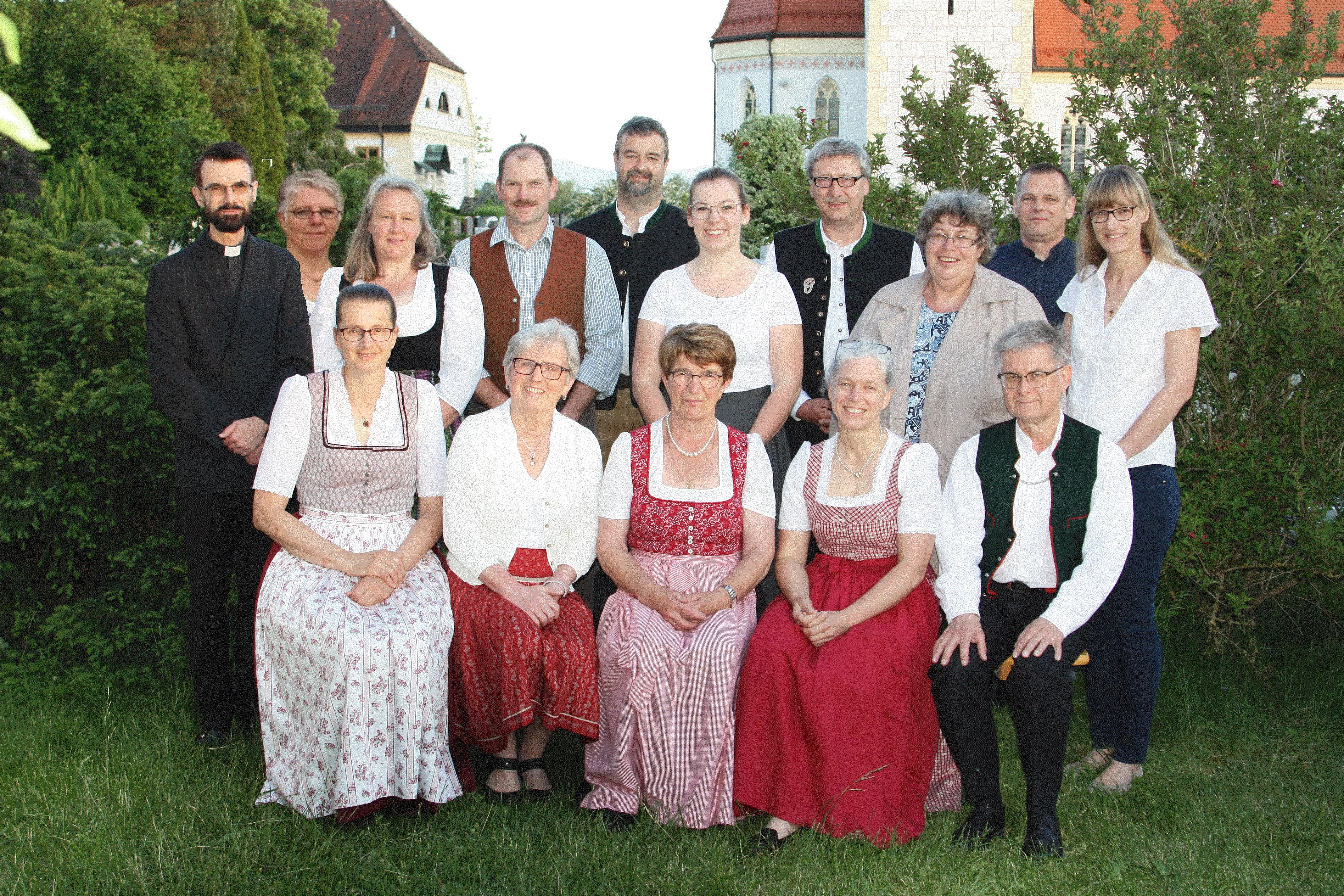 Das Gruppenfoto zeigt den Pfarrgemeinderat Eiselfing